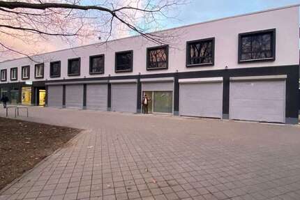 Einzelhandel in Magdeburg 2.000 € 220 m² zimmer