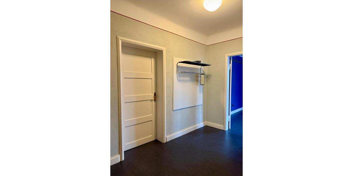 Charmante 4-Zimmer-Wohnung in historischem Gebäude – kernsaniert 4 zimmer