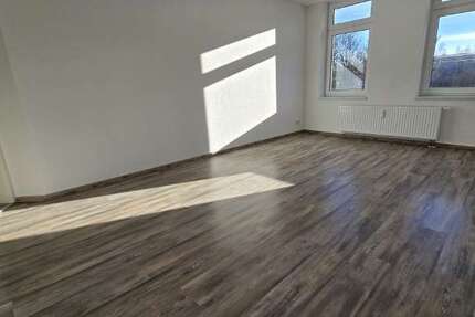 Wohnung zum Mieten in Chemnitz 685 € 105 m² 5 zimmer