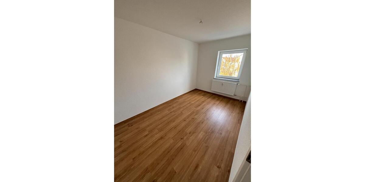 Etagenwohnung Mengen - 3 Zimmer, 70 m&sup2;, 650&euro; | Angebot:26231211