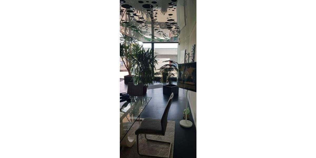 Gewerbeobjekt Kitzingen - 3 Zimmer, 190 m&sup2;, 1.495&euro; | Angebot:25240854