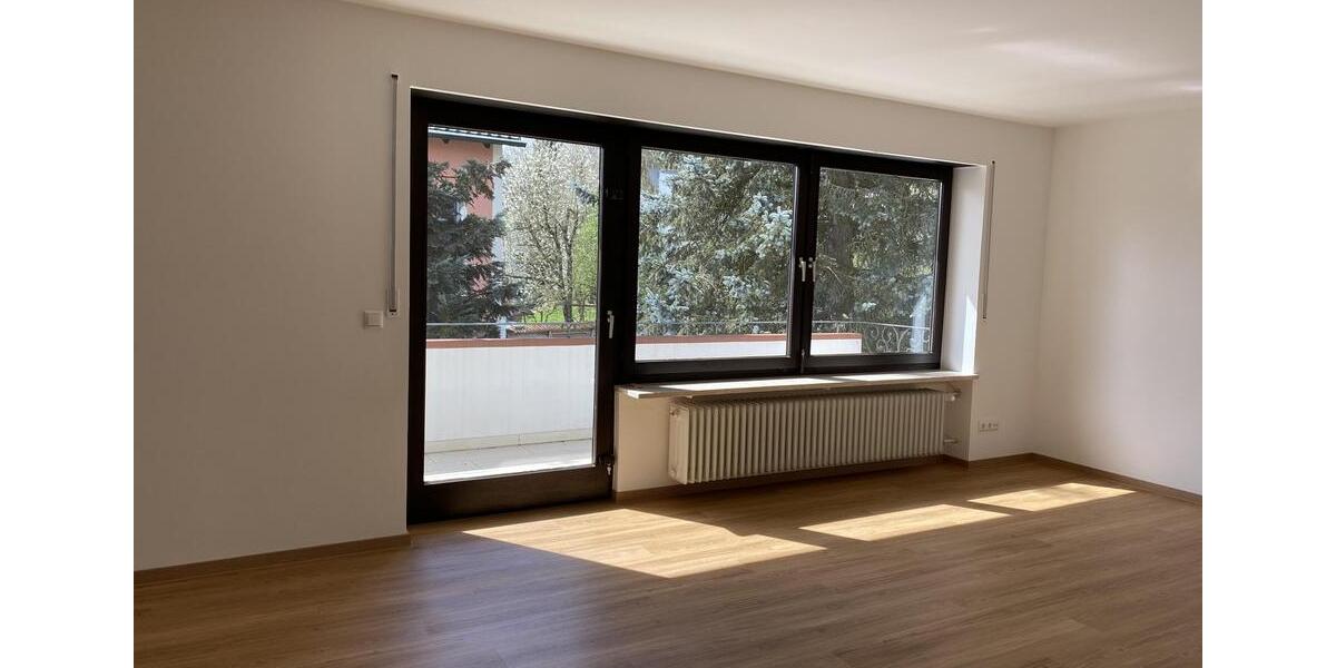 Einfamilienhaus Lappersdorf - 6.5 Zimmer, 160 m&sup2;, 1.850&euro; | Angebot:26648249