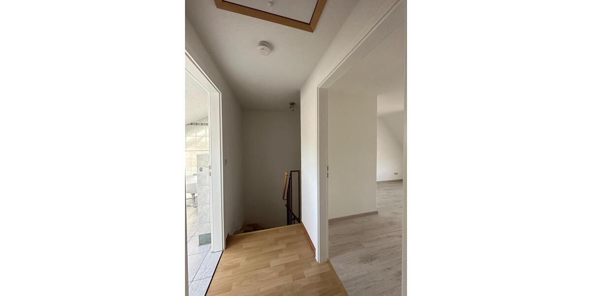 Maisonettenwohnung Waltershausen - 2 Zimmer, 68 m&sup2;, 540&euro; | Angebot:26624689