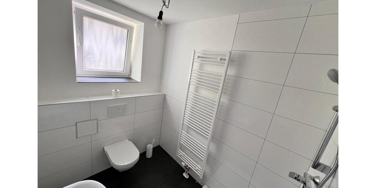 Erdgeschoßwohnung Eppingen - 3 Zimmer, 70 m&sup2;, 970&euro; | Angebot:25414403
