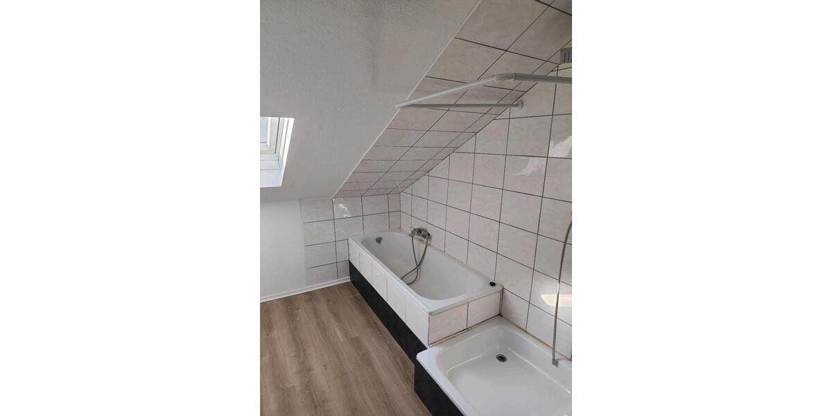 Etagenwohnung Ratzeburg - 3 Zimmer, 85 m&sup2;, 795&euro; | Angebot:26563459