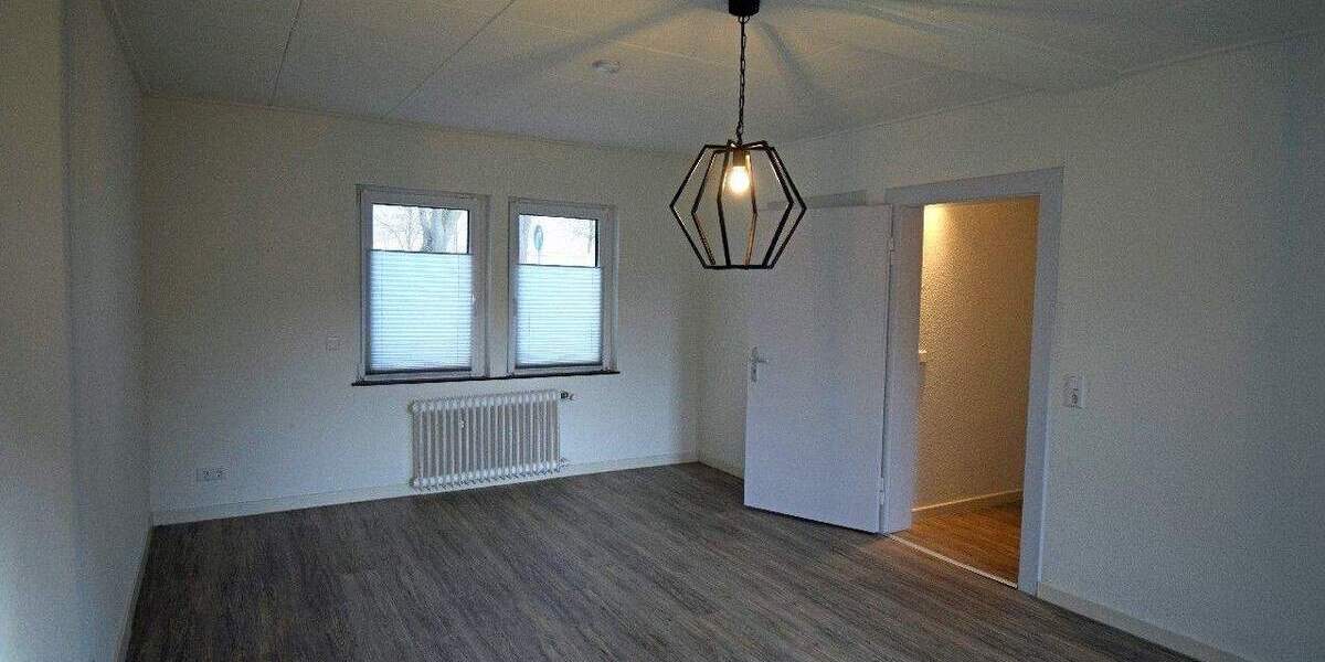 Helles, großzügiges Familienhaus mit großem Garten in attraktiver Wohnlage von 41334 Nettetal 8 zimmer