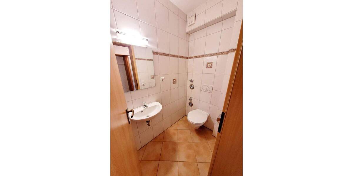 Etagenwohnung Kerpen - 3 Zimmer, 125 m&sup2;, 1.400&euro; | Angebot:24547341