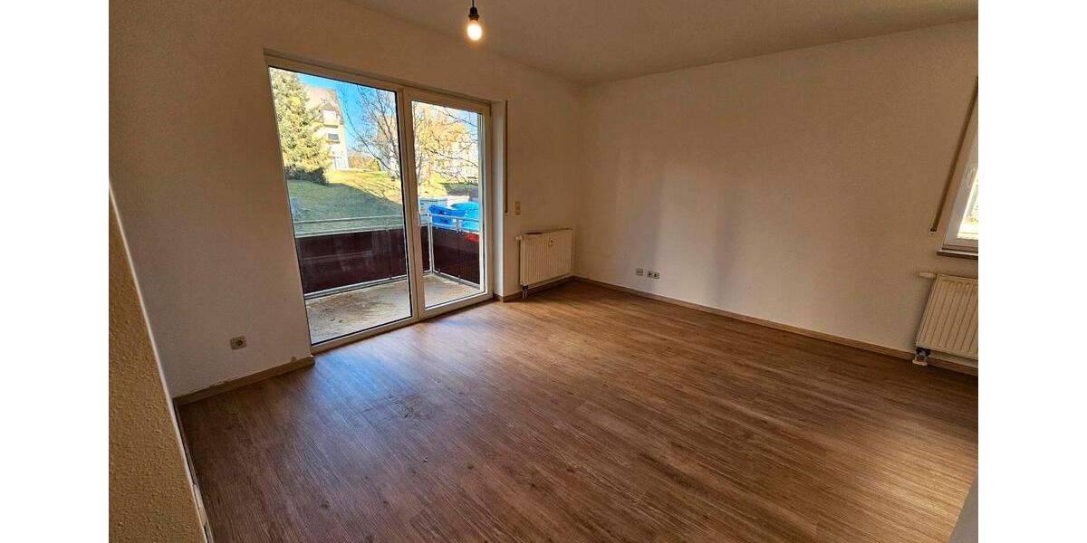 Erdgeschoßwohnung Hartenstein - 1 Zimmer, 32 m&sup2;, 380&euro; | Angebot:24708028