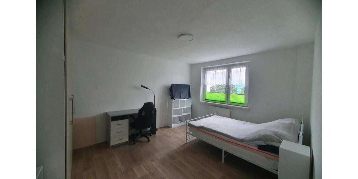 Wohnen auf Zeit Dessau-Roßlau Roßlau - 16 Zimmer, 81 m&sup2;, 595&euro; | Angebot:25406490