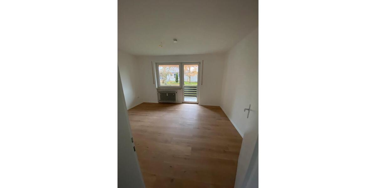 Etagenwohnung Scherstetten - 3 Zimmer, 75 m&sup2;, 1.000&euro; | Angebot:25836407