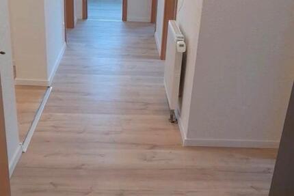 Wohnung Eilenburg - 5.5 Zimmer, 114 m&sup2;, 1.075&euro; | Angebot:27632082