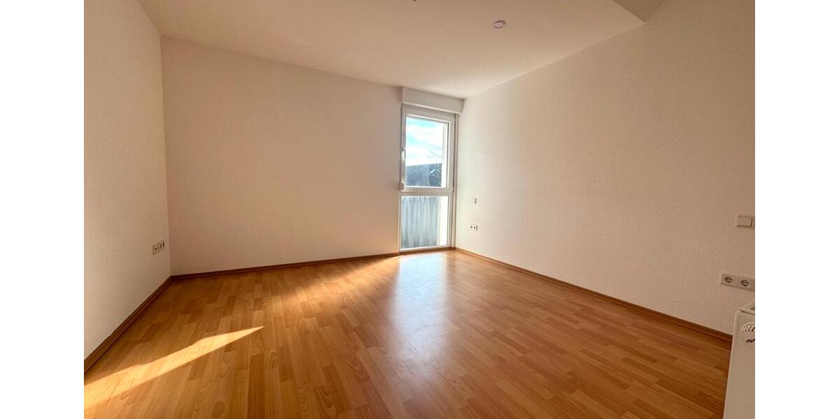 Dachgeschoßwohnung Leichlingen (Rheinland) - 2 Zimmer, 64 m&sup2;, 640&euro; | Angebot:24885011
