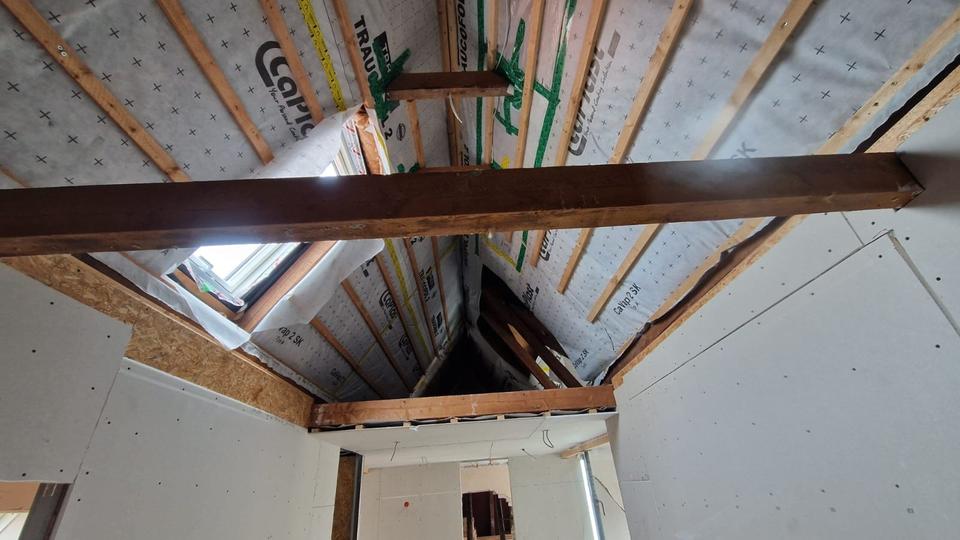 Etagenwohnung Hage - 3 Zimmer, 80 m&sup2;, 315&euro; | Angebot:24783287