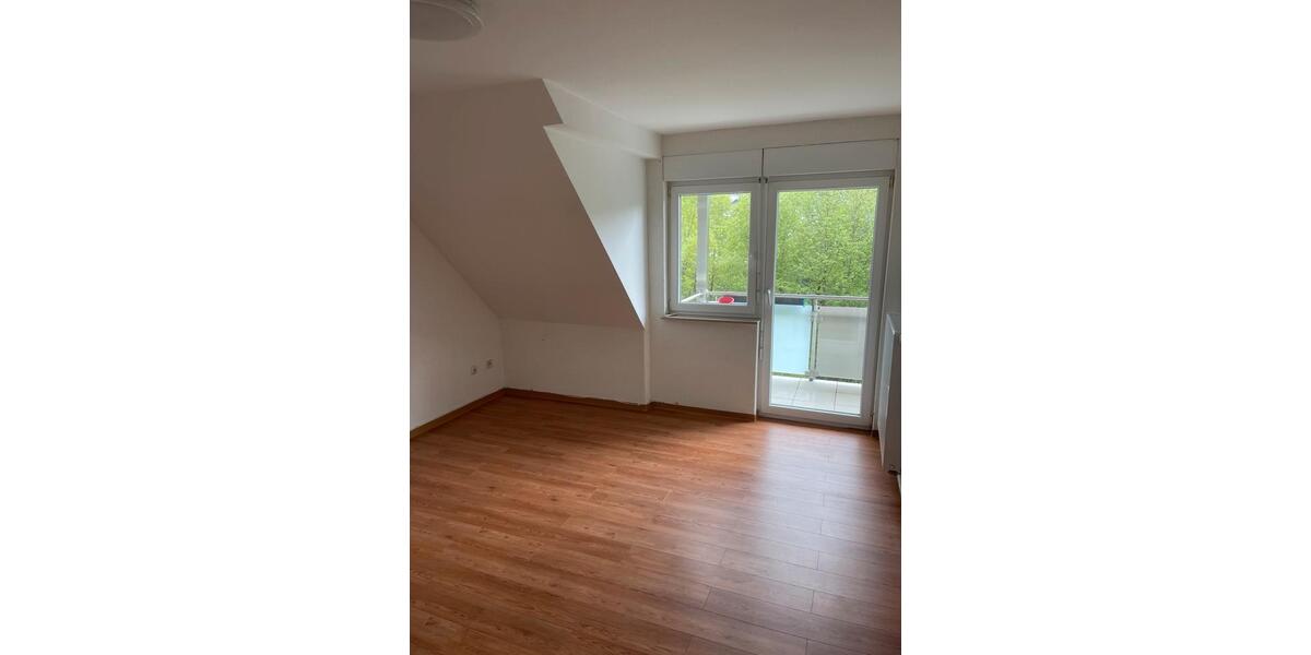 Dachgeschoßwohnung Hallenberg - 2 Zimmer, 86 m&sup2;, 650&euro; | Angebot:26676649