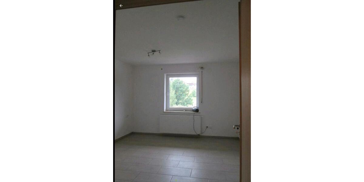 Etagenwohnung Roding - 3 Zimmer, 80 m&sup2;, 690&euro; | Angebot:25054780