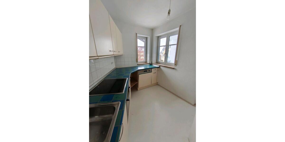 Etagenwohnung Weilheim in Oberbayern - 3 Zimmer, 76 m&sup2;, 1.100&euro; | Angebot:25168419