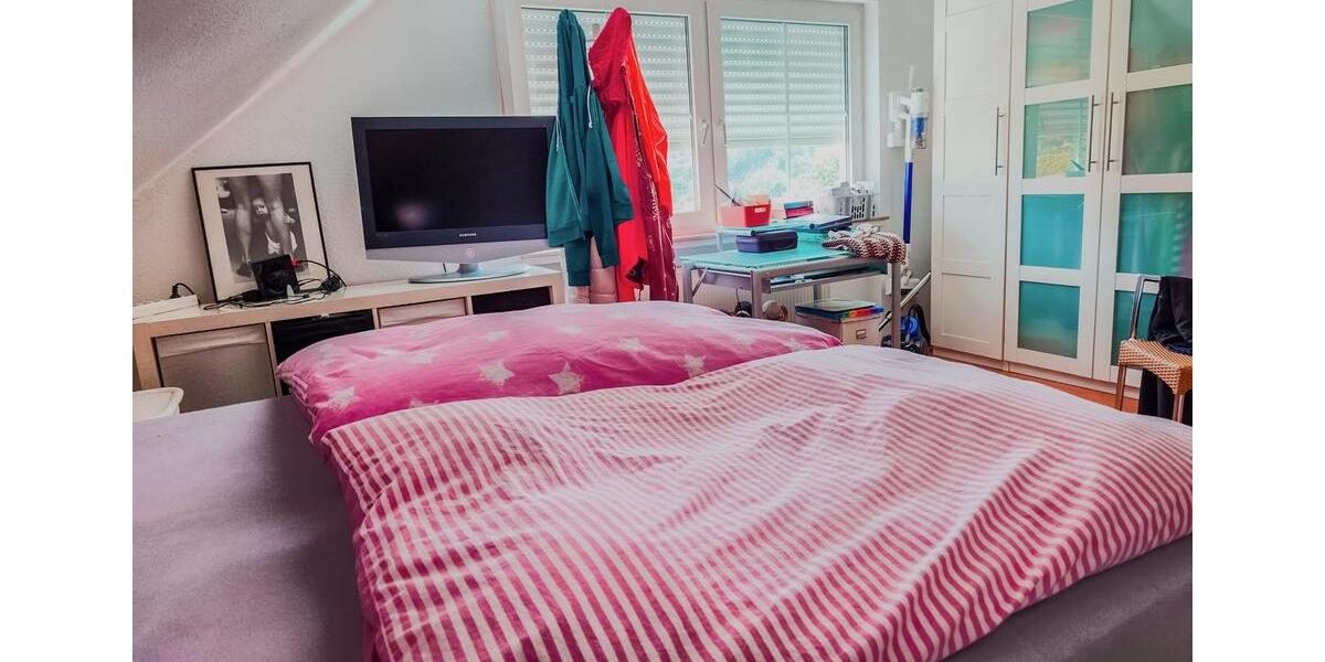 Dachgeschoßwohnung Lindlar - 2 Zimmer, 75 m&sup2;, 710&euro; | Angebot:26588830