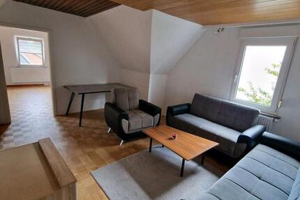 Schöne und Helle 5 Zimmer Wohnung in Zentrale von Göppingen
