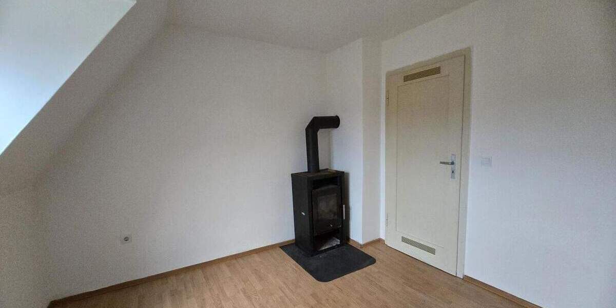 Etagenwohnung Wanfried - 2 Zimmer, 35 m&sup2;, 250&euro; | Angebot:25316832