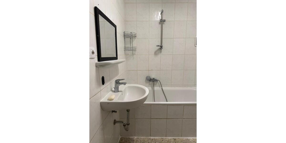 Erdgeschoßwohnung Bad Salzuflen - 3 Zimmer, 110 m&sup2;, 1.100&euro; | Angebot:26651768