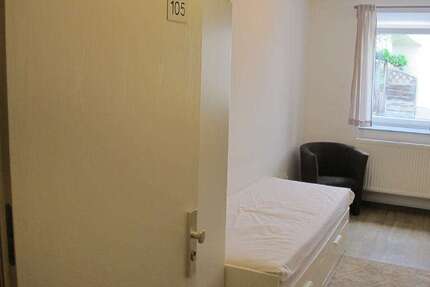 Wohnen auf Zeit in Augsburg 660 € 1 zimmer