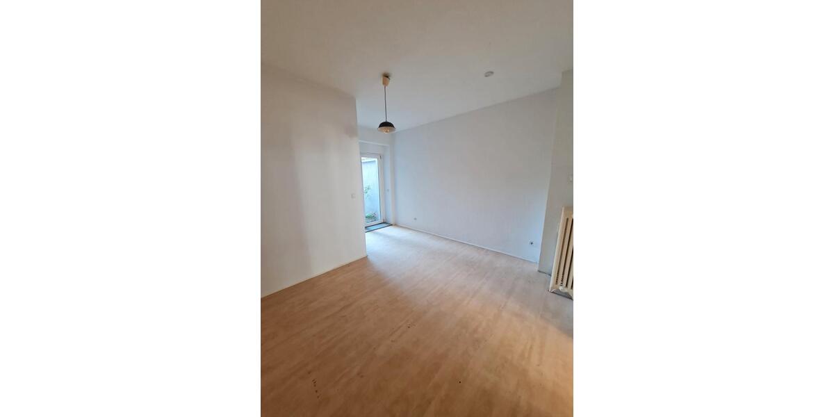 Erdgeschoßwohnung Krefeld - 2 Zimmer, 61 m&sup2;, 550&euro; | Angebot:26697803