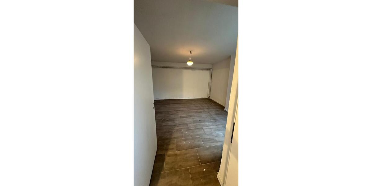 Ich vermiete ein schönes Haus in 99707 Kyffhäuserland. 6 zimmer