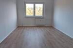 Etagenwohnung Bernsdorf - 3 Zimmer, 48 m&sup2;, 205&euro; | Angebot:19462449