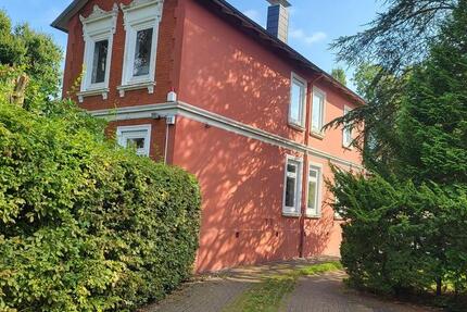 Zimmer in WG in Hamburg-Halstenbek ab 01.11. zimmer