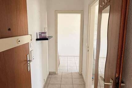 Wohnung Düsseldorf Unterbach - 1 Zimmer, 35 m&sup2;, 560&euro; | Angebot:27165963