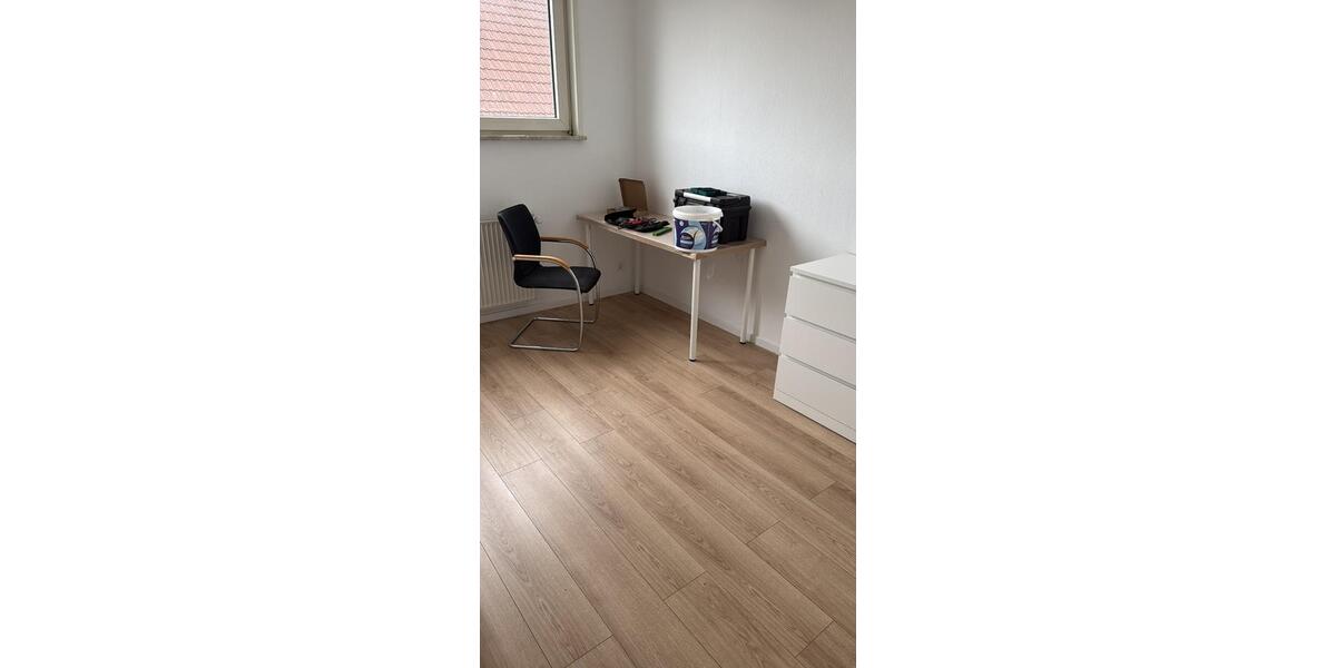 Wohnen auf Zeit Stutensee - 1 Zimmer, 127 m&sup2;, 690&euro; | Angebot:26402553