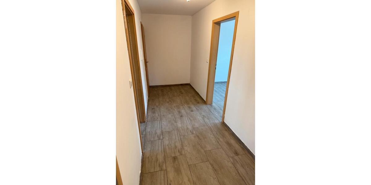 Dachgeschoßwohnung Wilnsdorf - 3 Zimmer, 75 m&sup2;, 620&euro; | Angebot:26517424