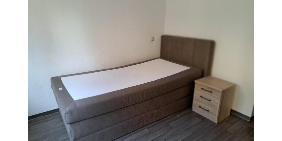 Erdgeschoßwohnung Zella-Mehlis Mehlis - 2 Zimmer, 45 m&sup2;, 362&euro; | Angebot:25496274