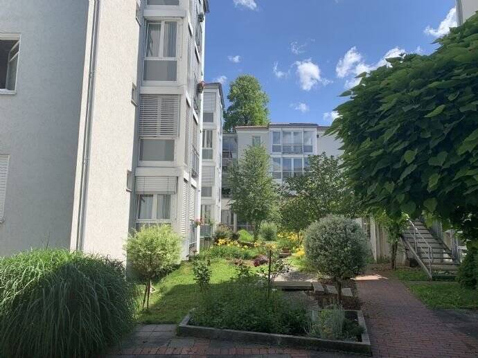 Etagenwohnung Backnang - 2 Zimmer, 47 m&sup2;, 665&euro; | Angebot:24029390