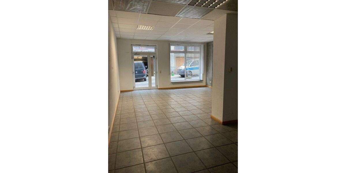 Gewerbeobjekt Gotha - 2 Zimmer, 615&euro; | Angebot:25738084