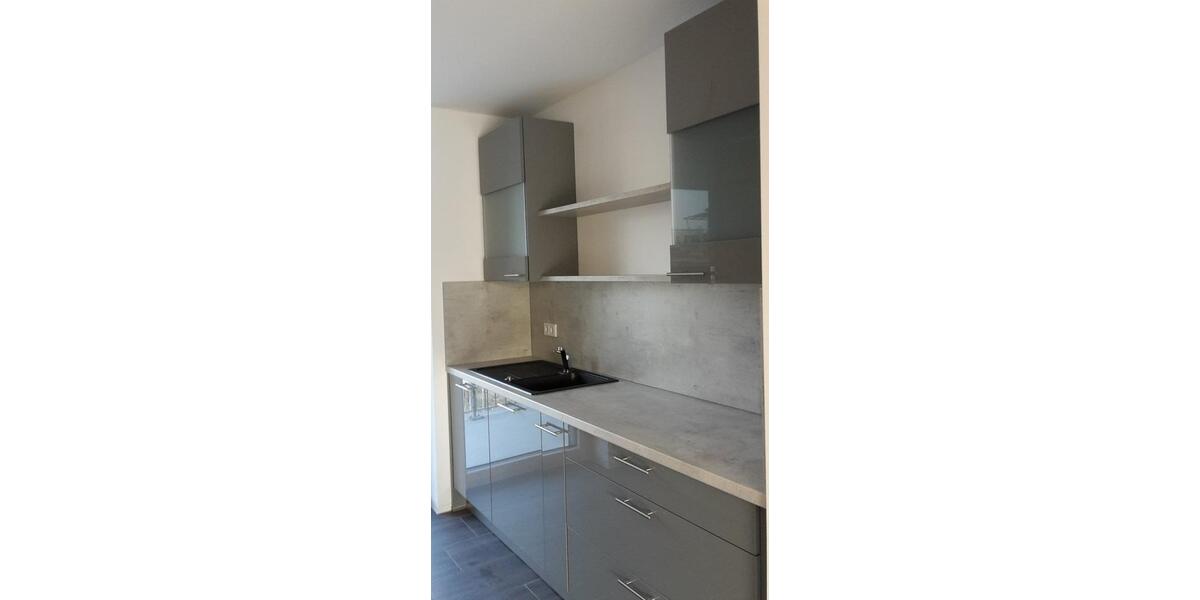Etagenwohnung Simbach am Inn - 2 Zimmer, 75 m&sup2;, 825&euro; | Angebot:26638637