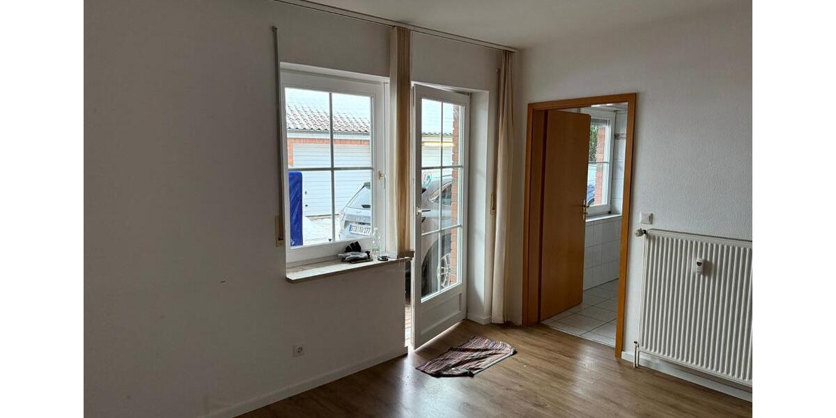 Erdgeschoßwohnung Owschlag - 2 Zimmer, 97 m&sup2;, 800&euro; | Angebot:24992418