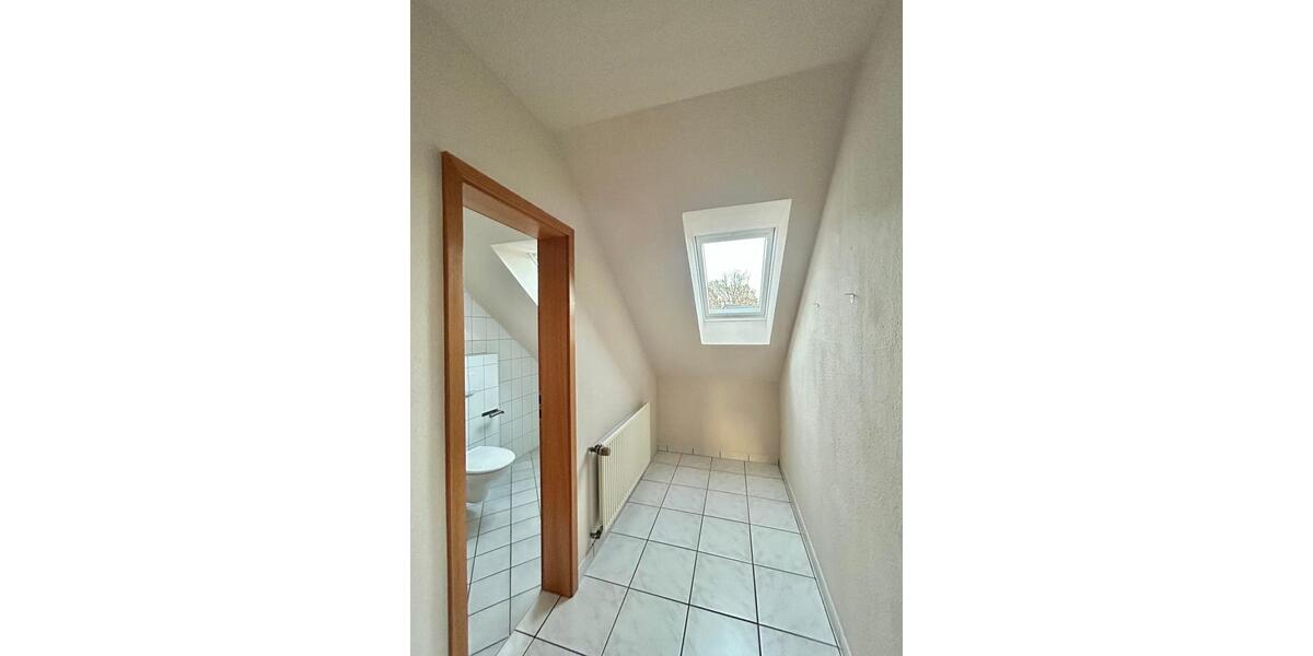 Große 3 Zimmer DG-Wohnung auf zwei Etagen mit Balkon in Haltern am See zu vermieten 3 zimmer