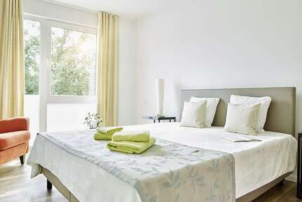 Wohnung Bad Homburg Bad Homburg v. d. Höhe - 2 Zimmer, 76 m&sup2;, 1.775&euro; | Angebot:24528108