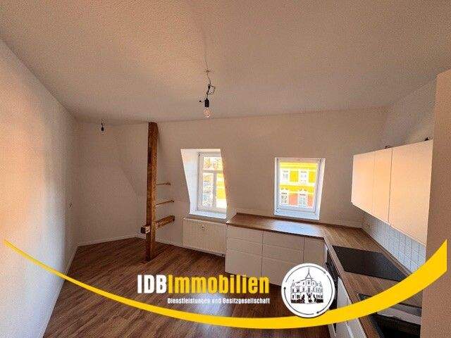 Etagenwohnung Freital Deuben - 4 Zimmer, 121 m&sup2;, 1.100&euro; | Angebot:24157651