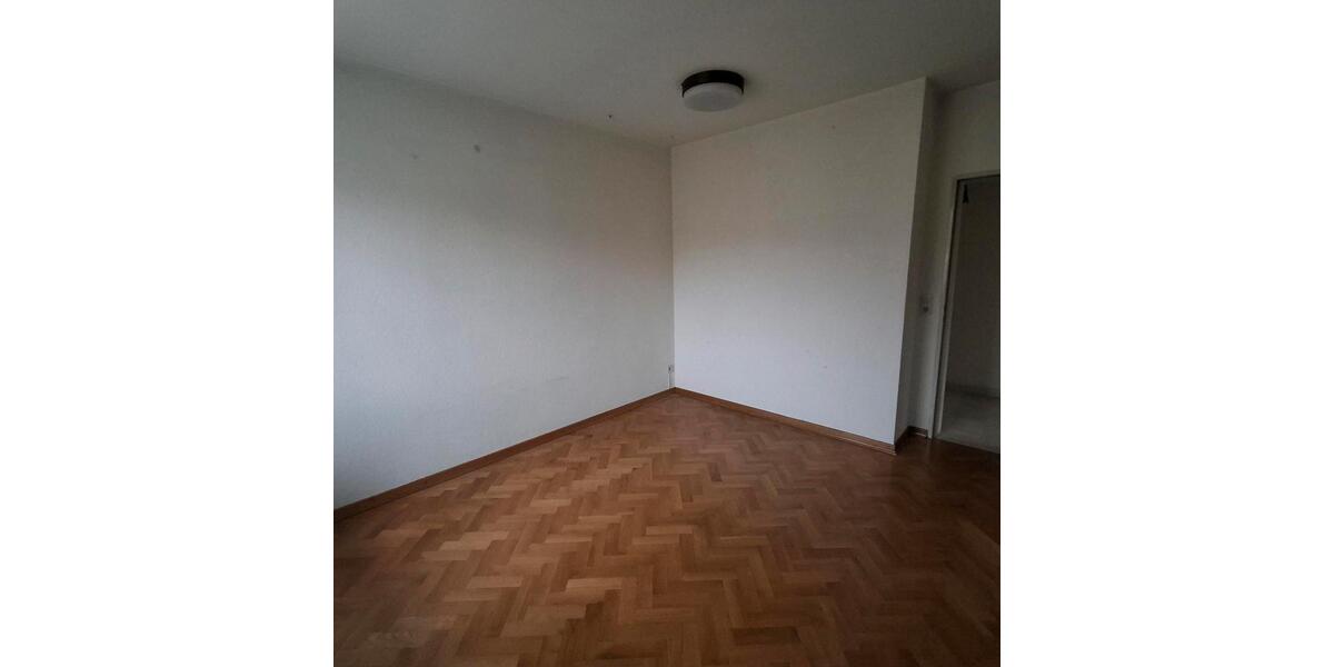 Etagenwohnung Lohr am Main - 5 Zimmer, 112 m&sup2;, 1.200&euro; | Angebot:26225305