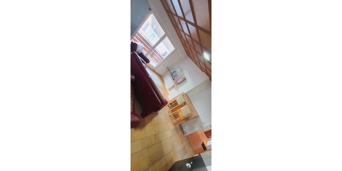 Wohnen auf Zeit Pfullingen - 1 Zimmer, 12 m&sup2;, 420&euro; | Angebot:26111656