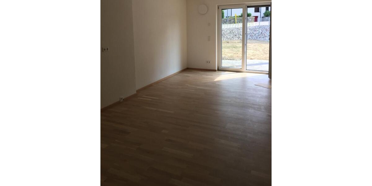 Erdgeschoßwohnung Roding - 2 Zimmer, 50 m&sup2;, 500&euro; | Angebot:26546175