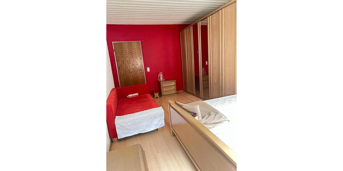 Wohnen auf Zeit Alsdorf - 3 Zimmer, 93 m&sup2;, 445&euro; | Angebot:26644258