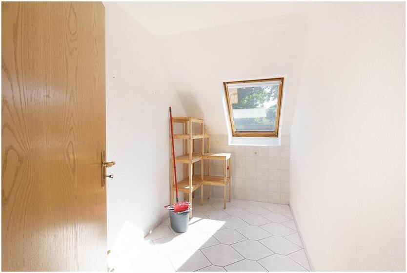 ***geräumige 2 Zimmer Oberwohnung mit EBK in Börger*** mit eigenem Garten, Terrasse, sowie Zufahrt und Carport 2 zimmer