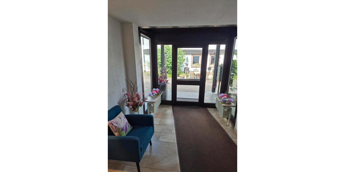 Wohnen auf Zeit Friesenheim - 1 Zimmer, 28 m&sup2;, 26&euro; | Angebot:24743827