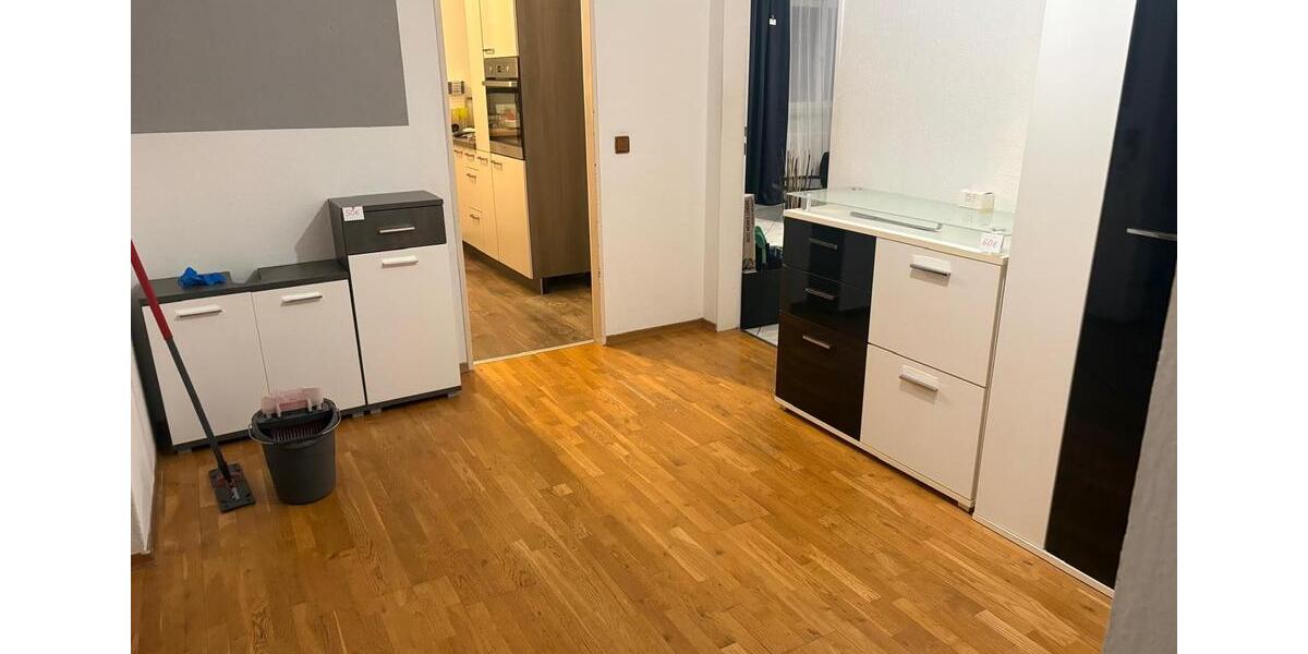 Etagenwohnung Neu-Ulm Ludwigsfeld - 4 Zimmer, 100 m&sup2;, 980&euro; | Angebot:24752311
