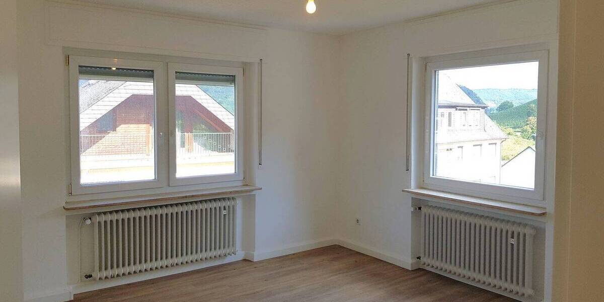Etagenwohnung Cochem - 2 Zimmer, 60 m&sup2;, 660&euro; | Angebot:26751041