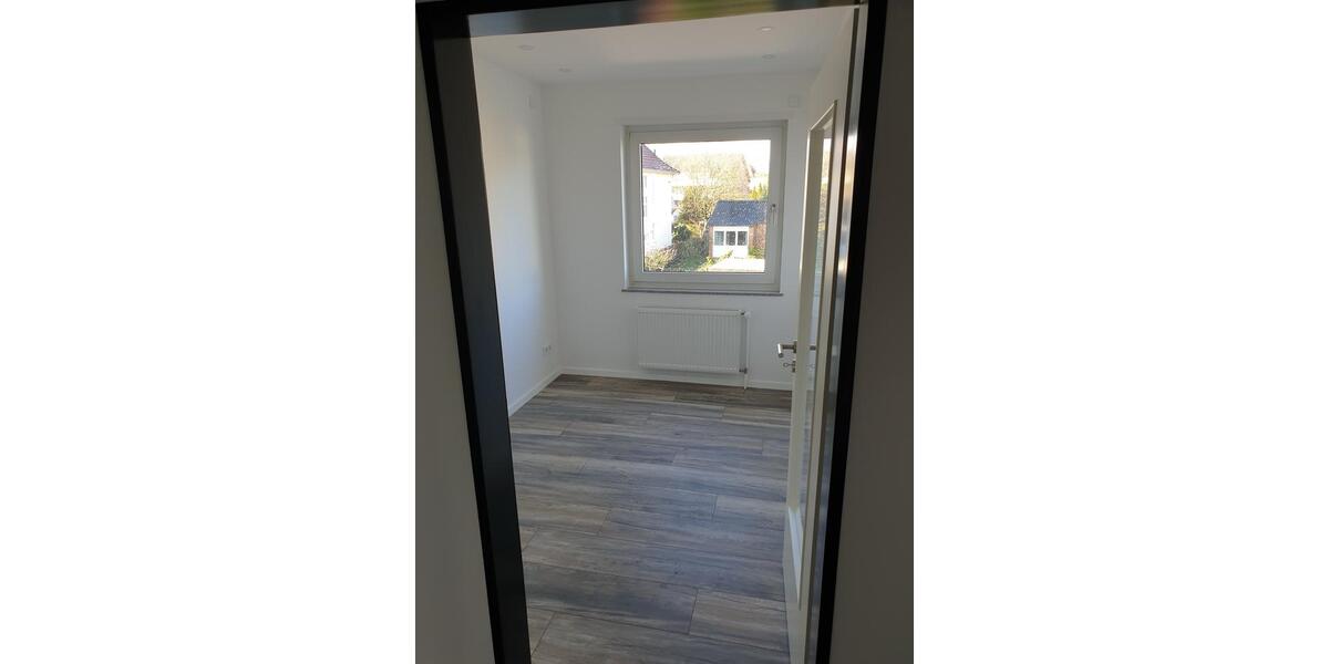 Etagenwohnung Bünde - 4 Zimmer, 105 m&sup2;, 1.050&euro; | Angebot:26296668