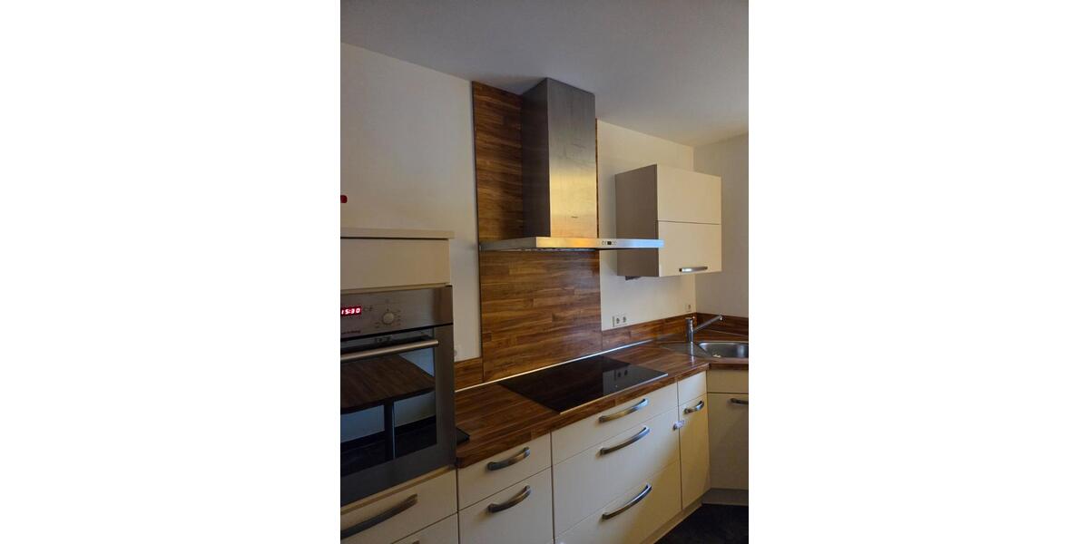 Einfamilienhaus Kirchen (Sieg) - 5 Zimmer, 140 m&sup2;, 1.400&euro; | Angebot:25023013